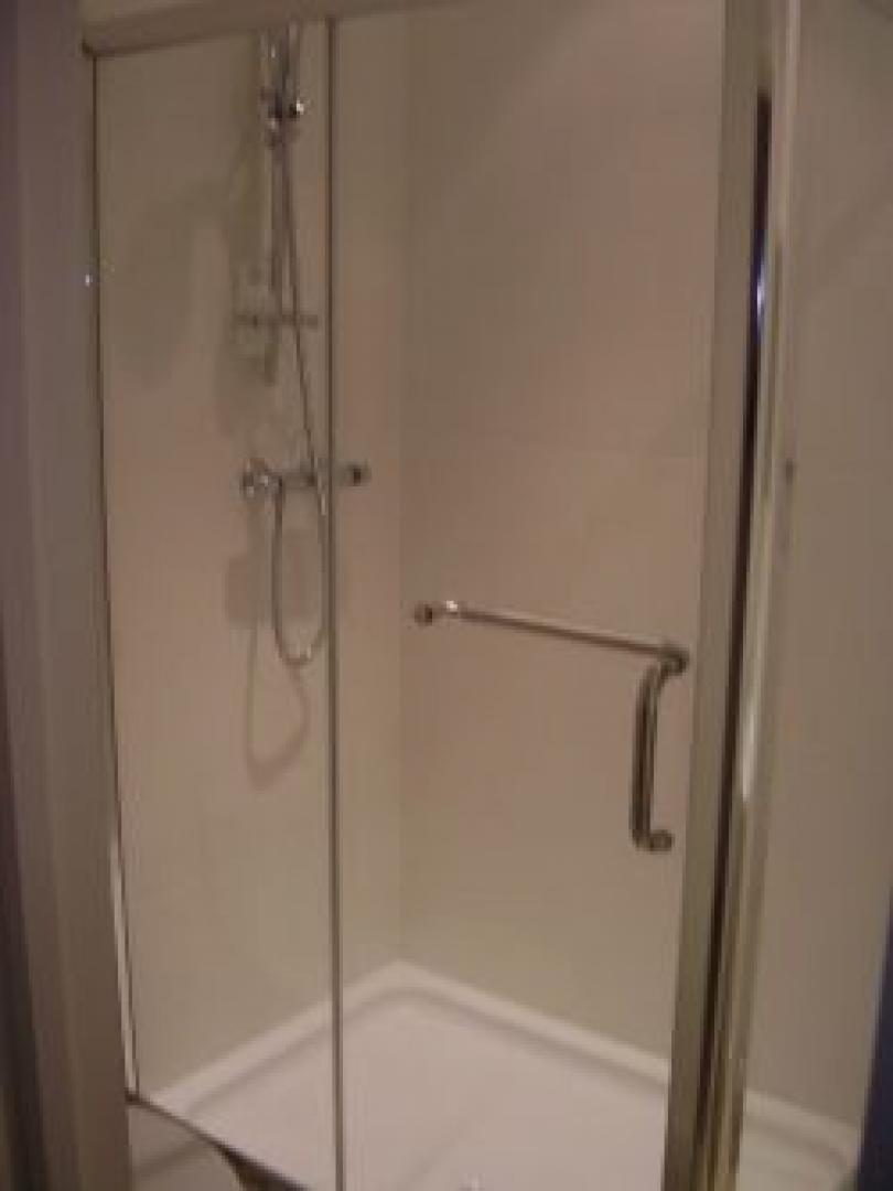 			2 Bedroom, 1 bath, 1 reception Flat			 Ballards Lane, FINCHLEY CENTRAL N12